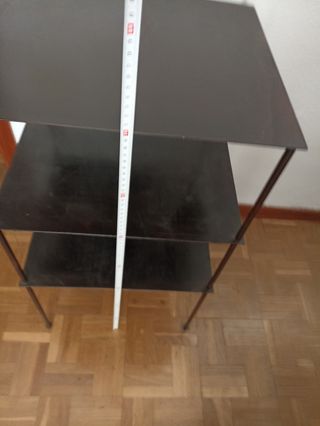 Estantería metal. 3 baldas