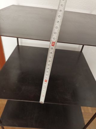 Estantería metal. 3 baldas