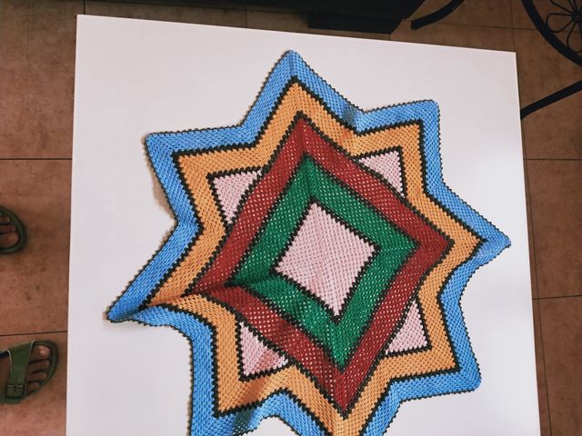 Tapete tejido multicolor