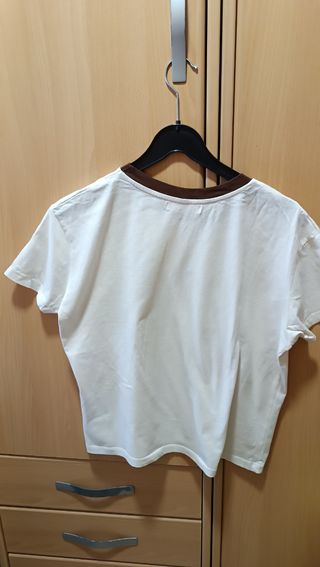 Camiseta Pull&Bear - Blanca y marrón - Talla L