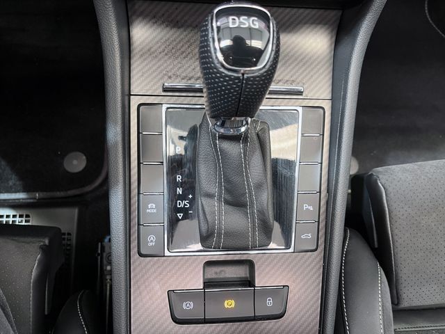 Skoda Superb Sportline 2.0 TDI 150CV