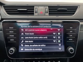 Skoda Superb Sportline 2.0 TDI 150CV