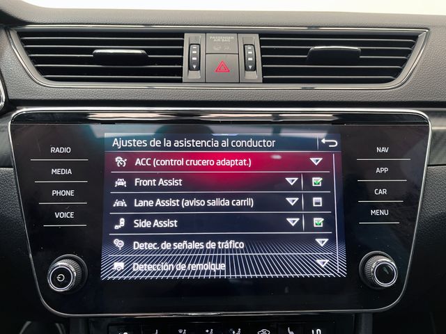 Skoda Superb Sportline 2.0 TDI 150CV