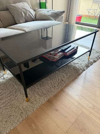 Mesa centro negra - cristal y metal