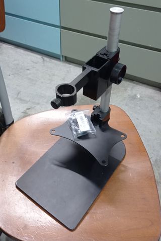 Supporto microscopio digitale regolabile