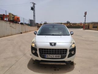Peugeot 3008 2012