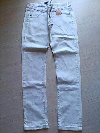 Pantalones blancos mujer