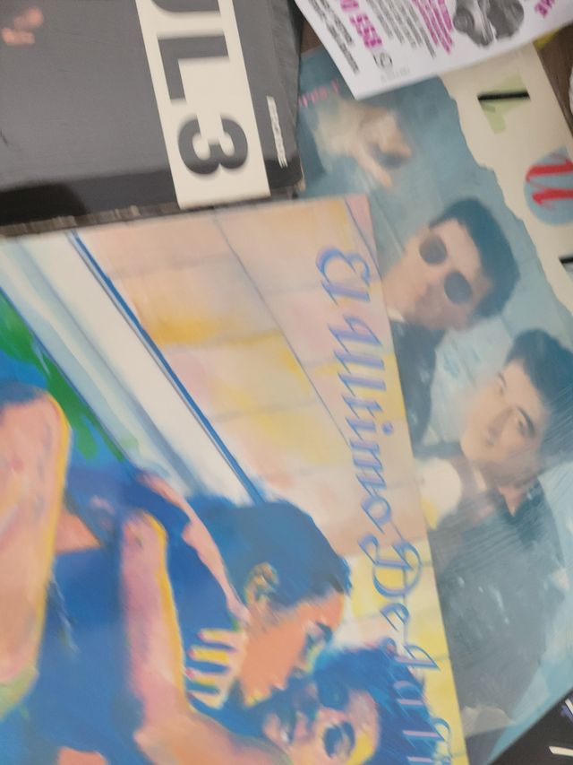 Vinilos variados
