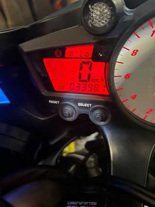 Yamaha R6 2006 - 