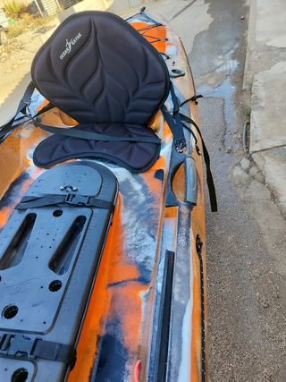 Kayak Ocean Kayak triden 13 con cañas de pesca