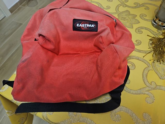 Zaino Eastpak rosa