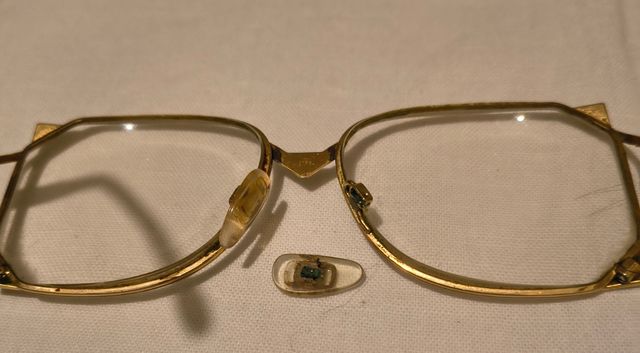 OCCHIALI DA SOLE CAZAL.VINTAGE.MOD 57 15. 80 ANNI
