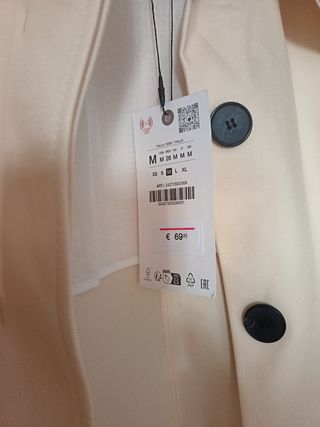 Chaqueta Zara beige talla M