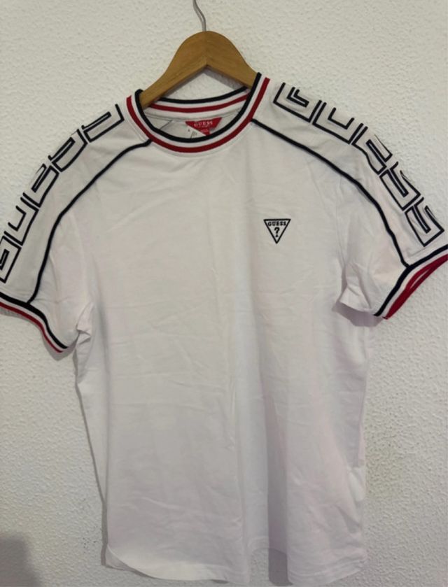 Camiseta Guess blanca