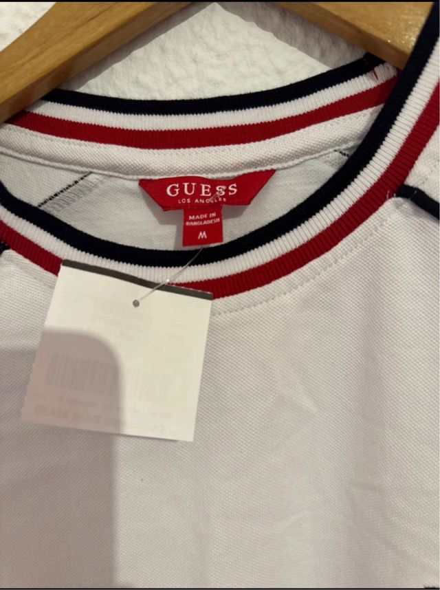 Camiseta Guess blanca