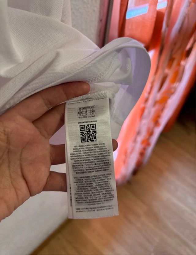 Camiseta Guess blanca