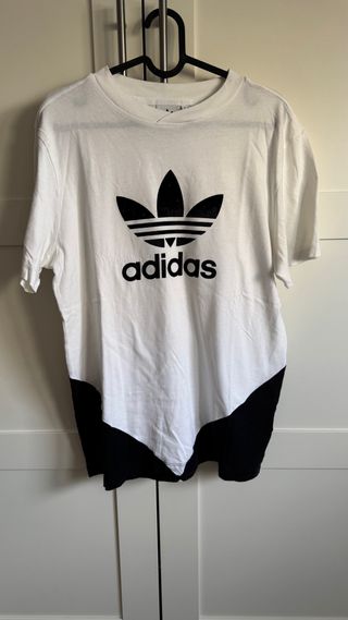 Camiseta Adidas - Blanco y Negro