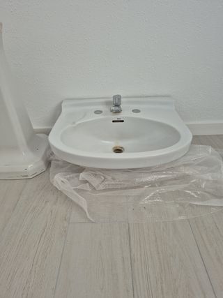 Lavabo cerámico retro Roca