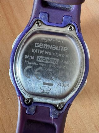 Reloj Geonaute morado