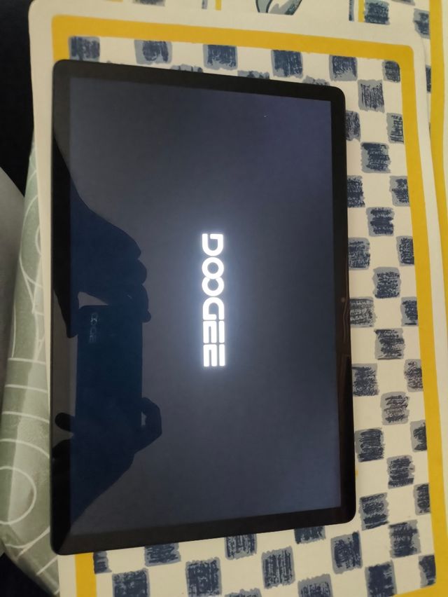 Doogee e3 pro - Tablet negra 13 pulgadas