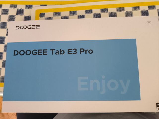 Doogee e3 pro - Tablet negra 13 pulgadas