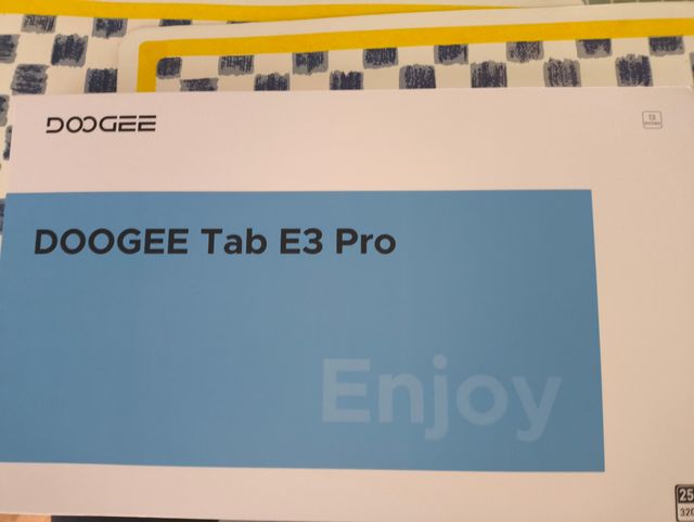 Doogee e3 pro - Tablet negra 13 pulgadas
