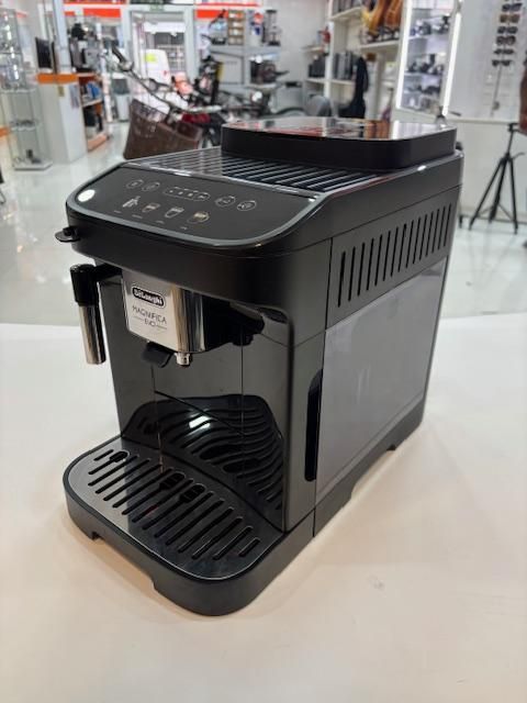 CAFETERA SUPERAUTOMATICA DELONGHI MAGNIFICA EVO