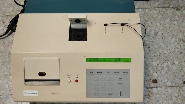 Optocomp MGM Instruments espectrómetro laboratorio