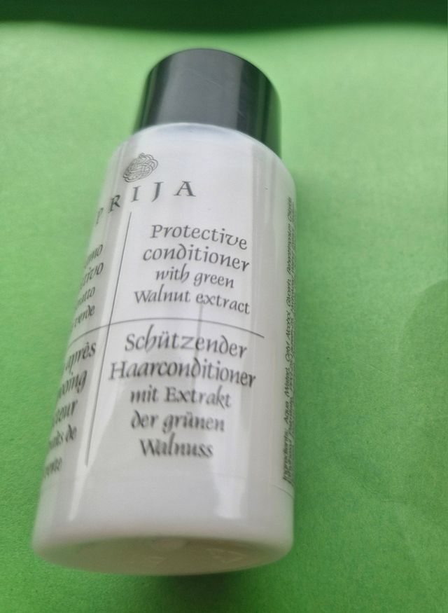 Acondicionador PRIJA - Extracto de nuez