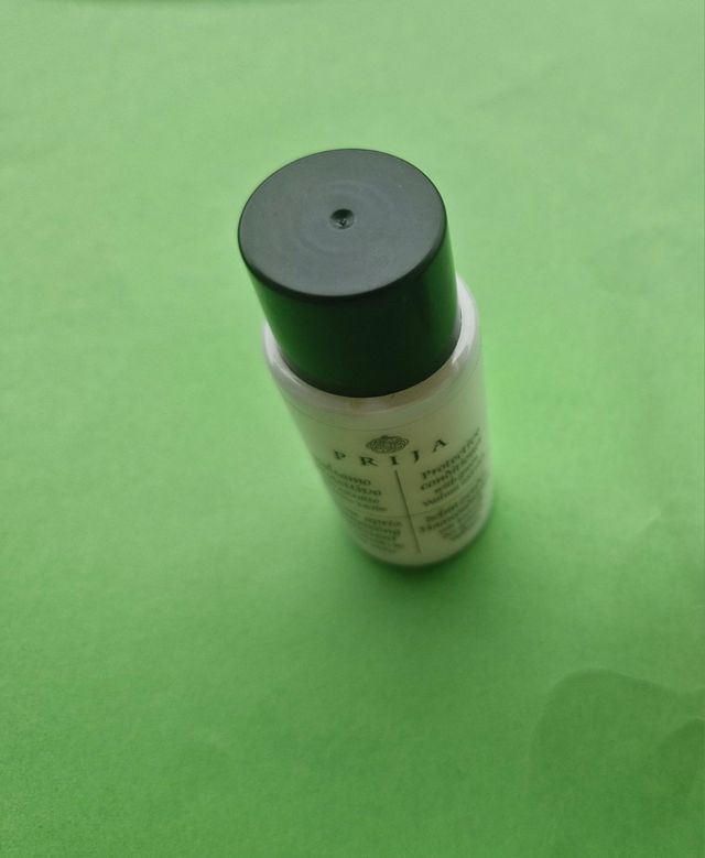 Acondicionador PRIJA - Extracto de nuez