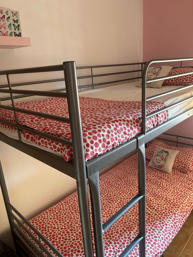 Literas infantiles metal gris.