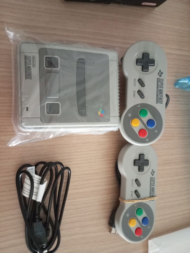 Super Nintendo Classic Mini - 20+ juegos