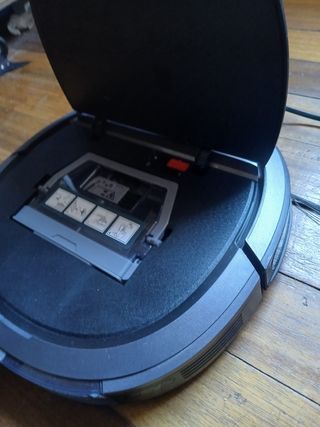 Robot aspirador DEEBOT