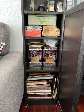 Vitrina Ikea negra - Mueble expositor