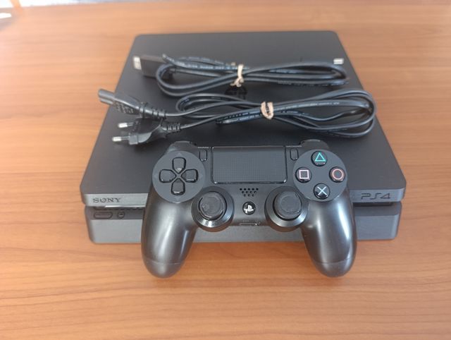 PS4 Slim 1TB Nero - PlayStation 4
