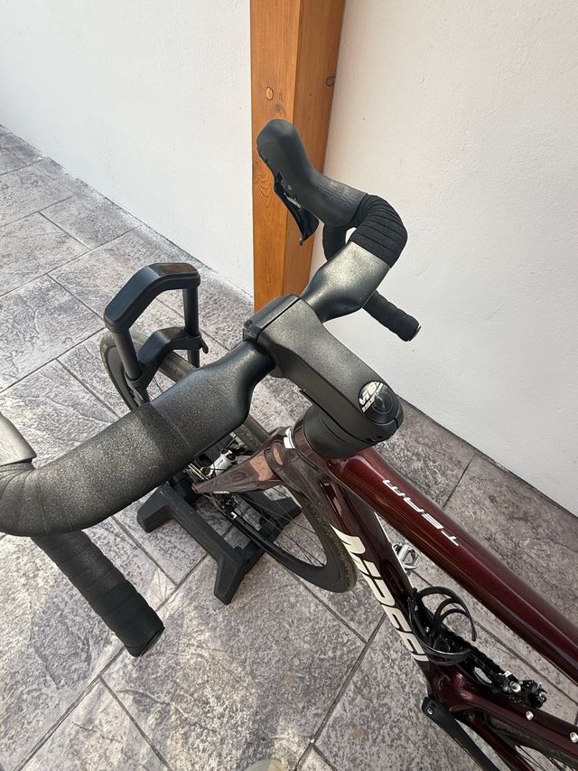 Bicicleta carretera carbono Massi team