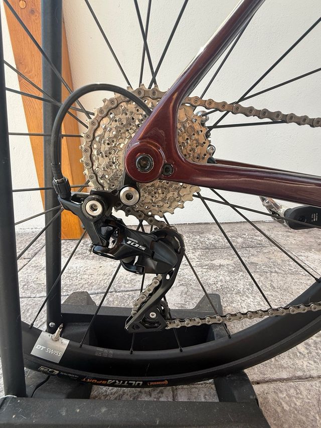 Bicicleta carretera carbono Massi team