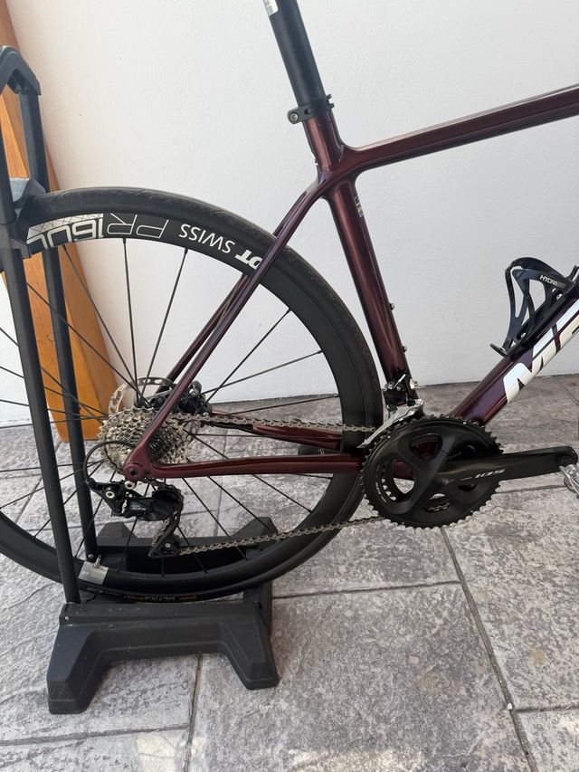 Bicicleta carretera carbono Massi team