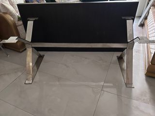 Mesa moderna metal y madera