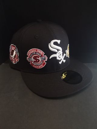 Gorra New Era 59Fifty negra Sox
Talla 7.1/4