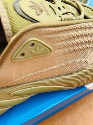 Zapatillas Adidas Fom SLTN - Verde Oliva