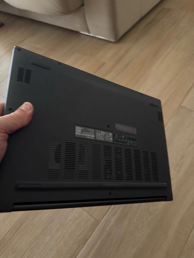 Portátil Asus Vivobook 8GB RAM