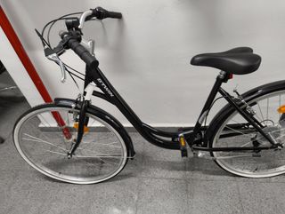 Bicicleta paseo Btwin Elops 100