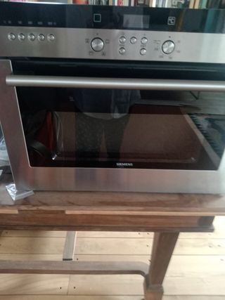 Horno Siemens  , sin estrenar , precio fantástico 