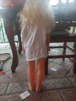 Muñeca grande de los 80 años