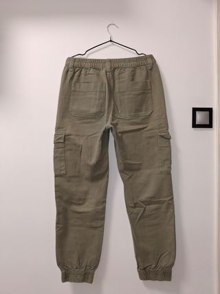 Pantalones cargo C&A - verde oliva