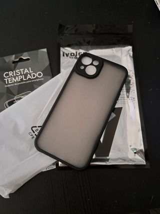 Funda y Cristal iPhone 15 Plus  Negra Translúcida
