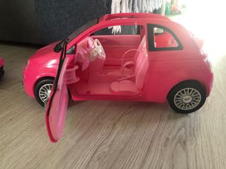 Auto rosa Barbie Fiat 500
