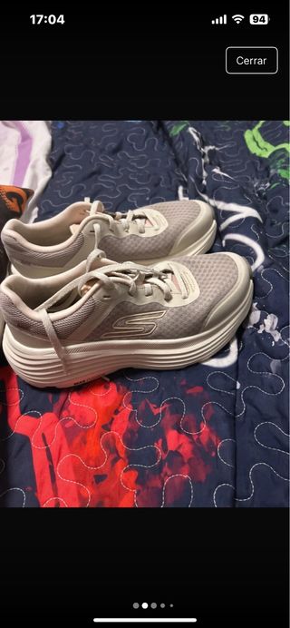 Zapatillas Skechers beige