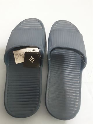 Chanclas TEX talla 41 nuevas, suela antideslizante
